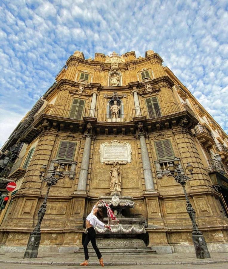 La Casa Di Tabbi Apartment Palermo Luaran gambar