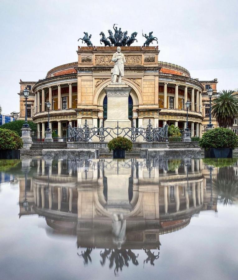 La Casa Di Tabbi Apartment Palermo Luaran gambar